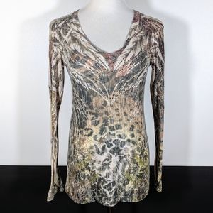 Daytrip•Burnout•Long Sleeve Tee•V-Neck